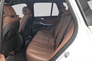 BMW X5 esikatselu 23