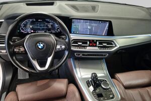 BMW X5 esikatselu 5