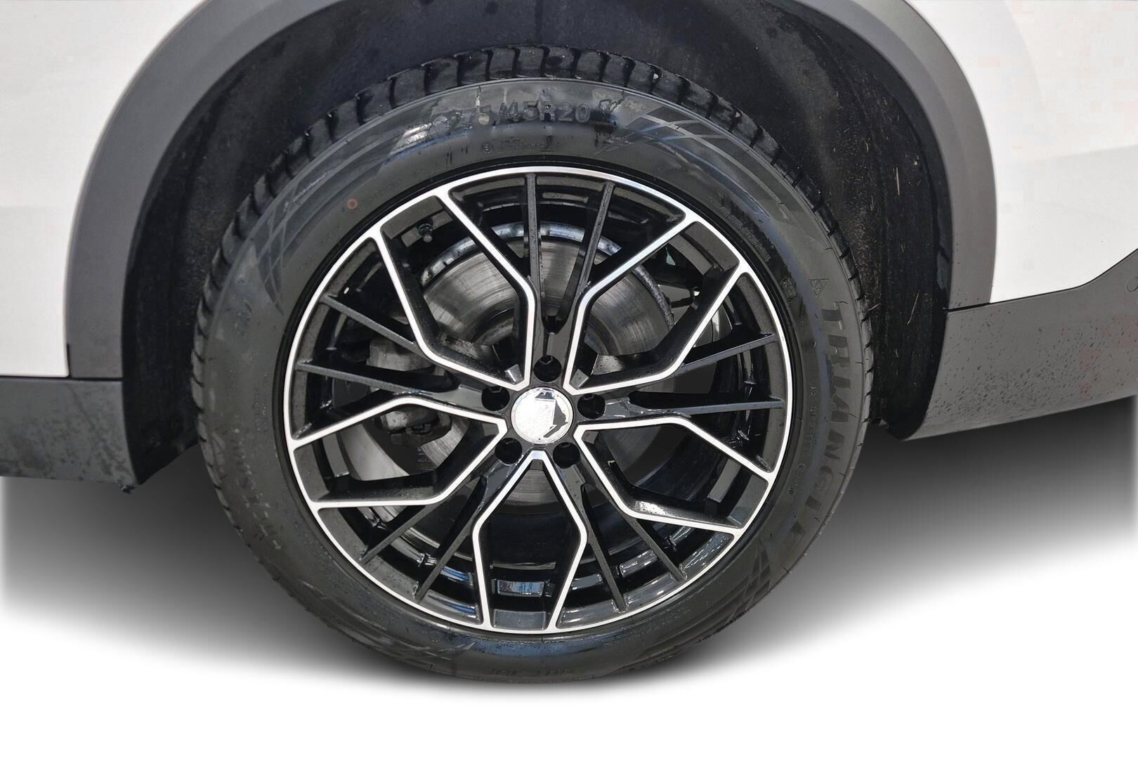 BMW X5 iso kuva 7