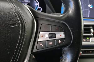 BMW X5 esikatselu 11
