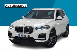 BMW X5 esikatselu 18