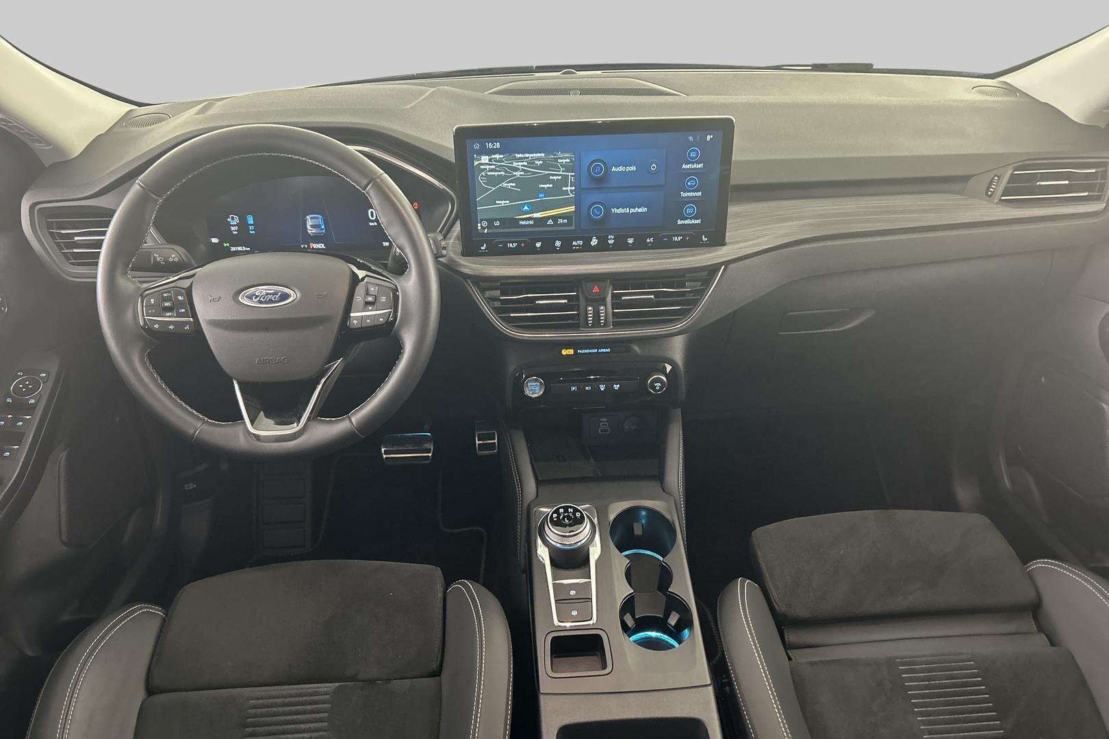 Ford Kuga iso kuva 10