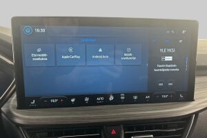 Ford Kuga esikatselu 18