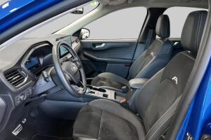 Ford Kuga esikatselu 8