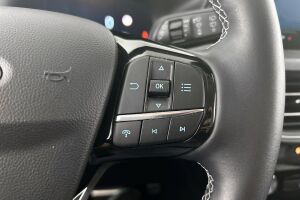 Ford Kuga esikatselu 24