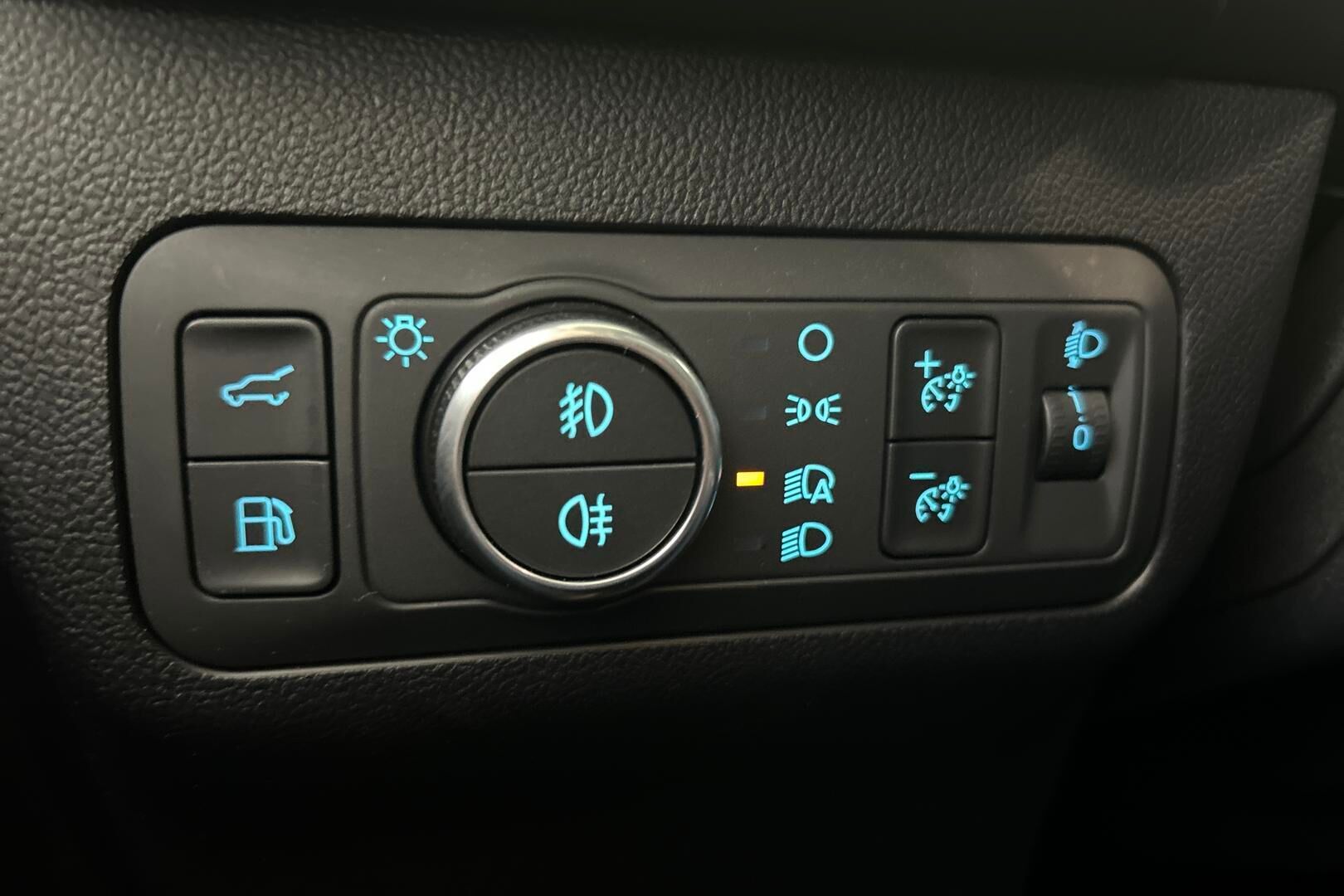 Ford Kuga iso kuva 25