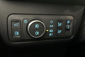 Ford Kuga esikatselu 25