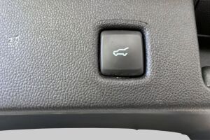 Ford Kuga esikatselu 13