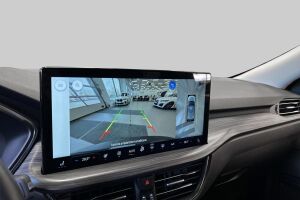 Ford Kuga esikatselu 18