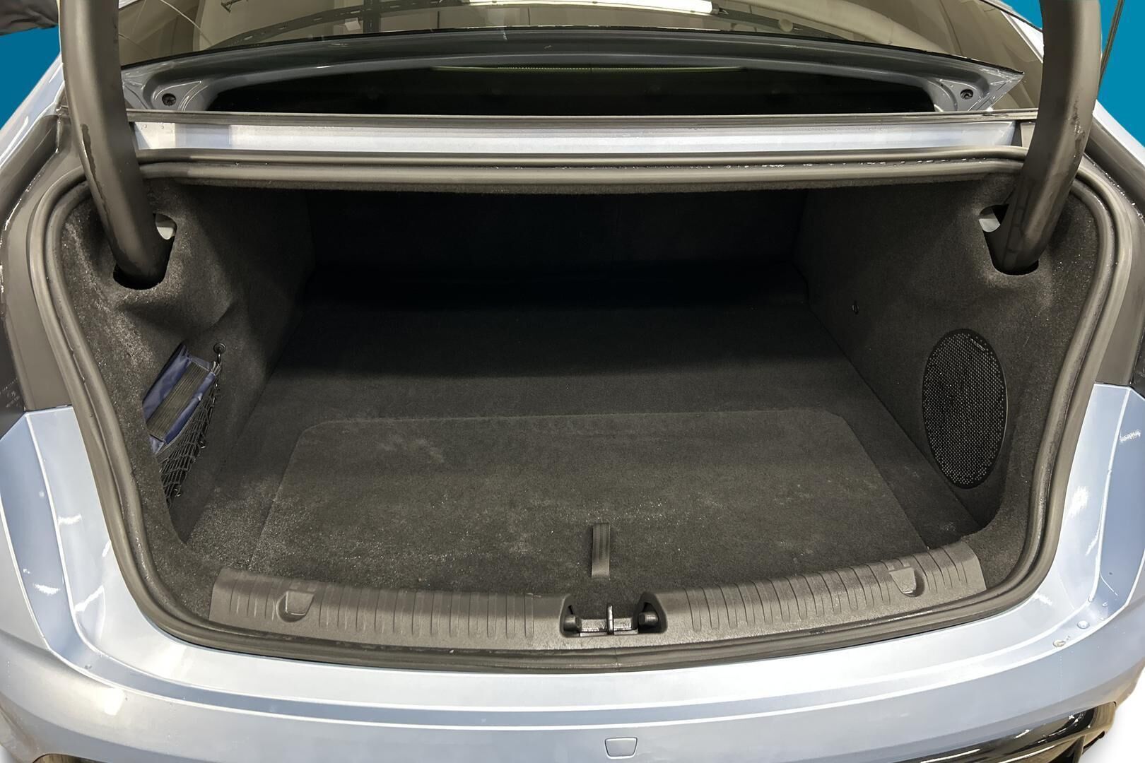 BYD Seal iso kuva 11