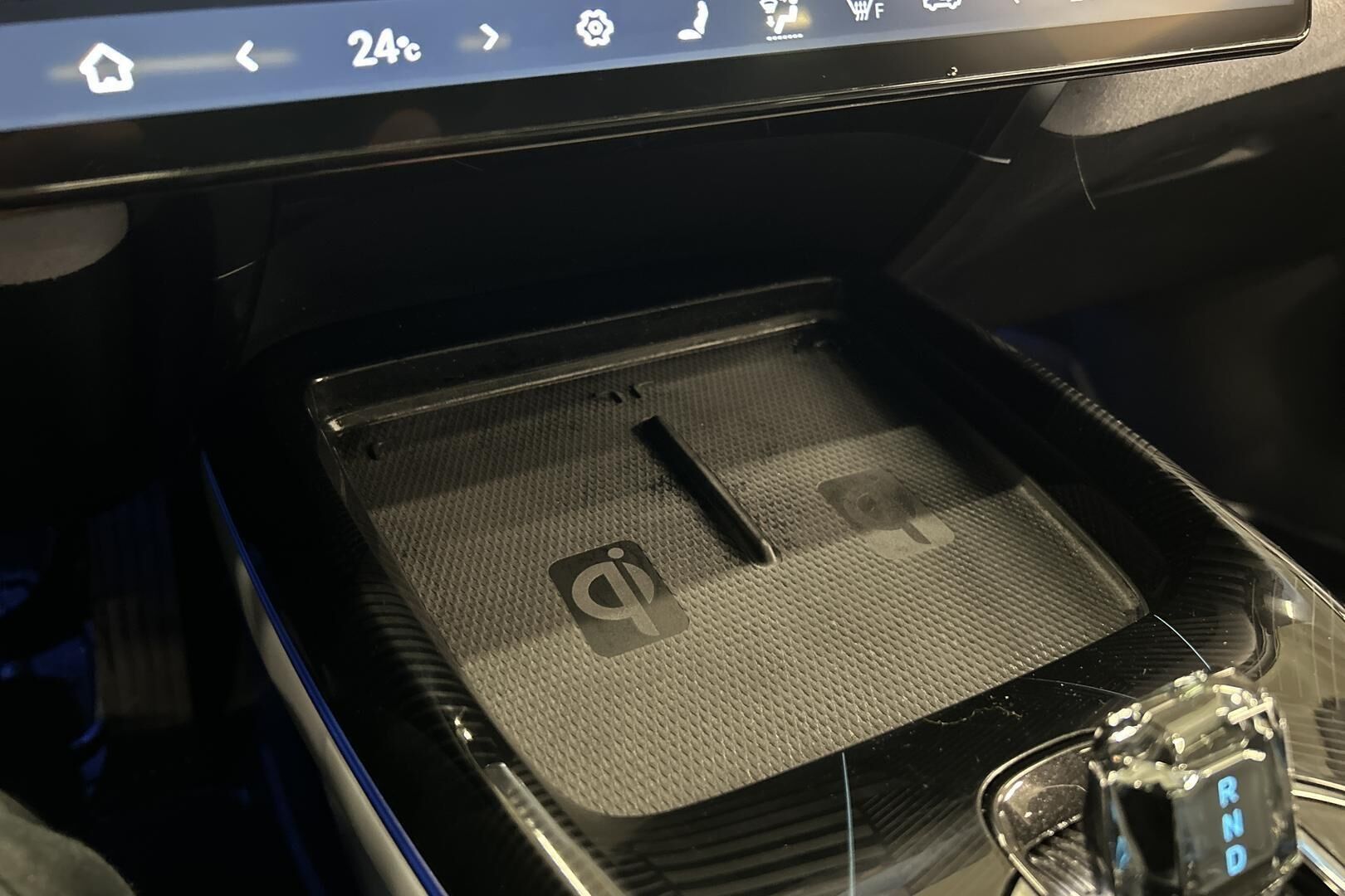 BYD Seal iso kuva 17