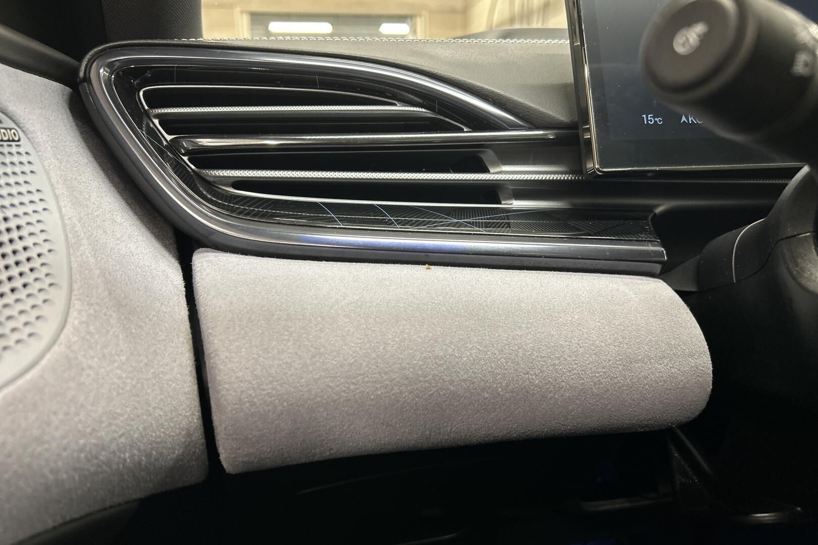 BYD Seal iso kuva 19