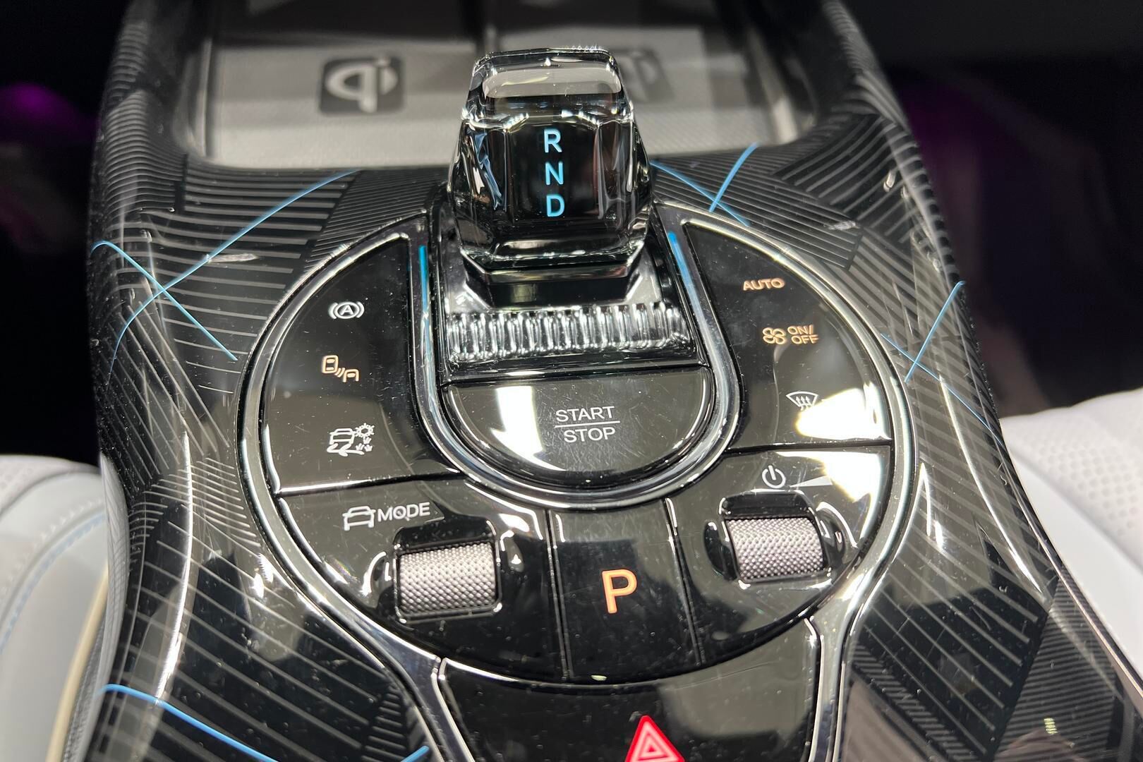 BYD Seal iso kuva 29