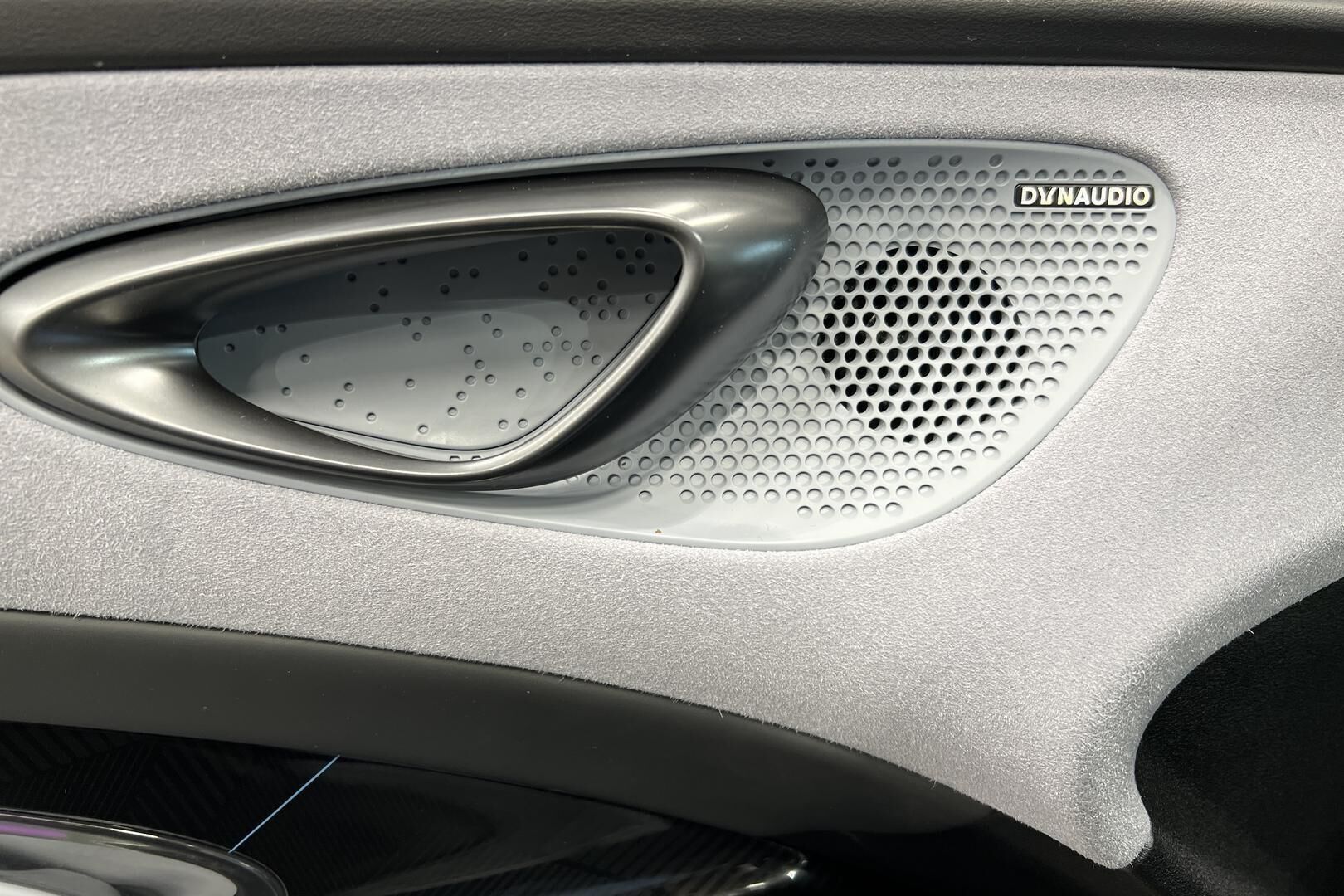 BYD Seal iso kuva 36