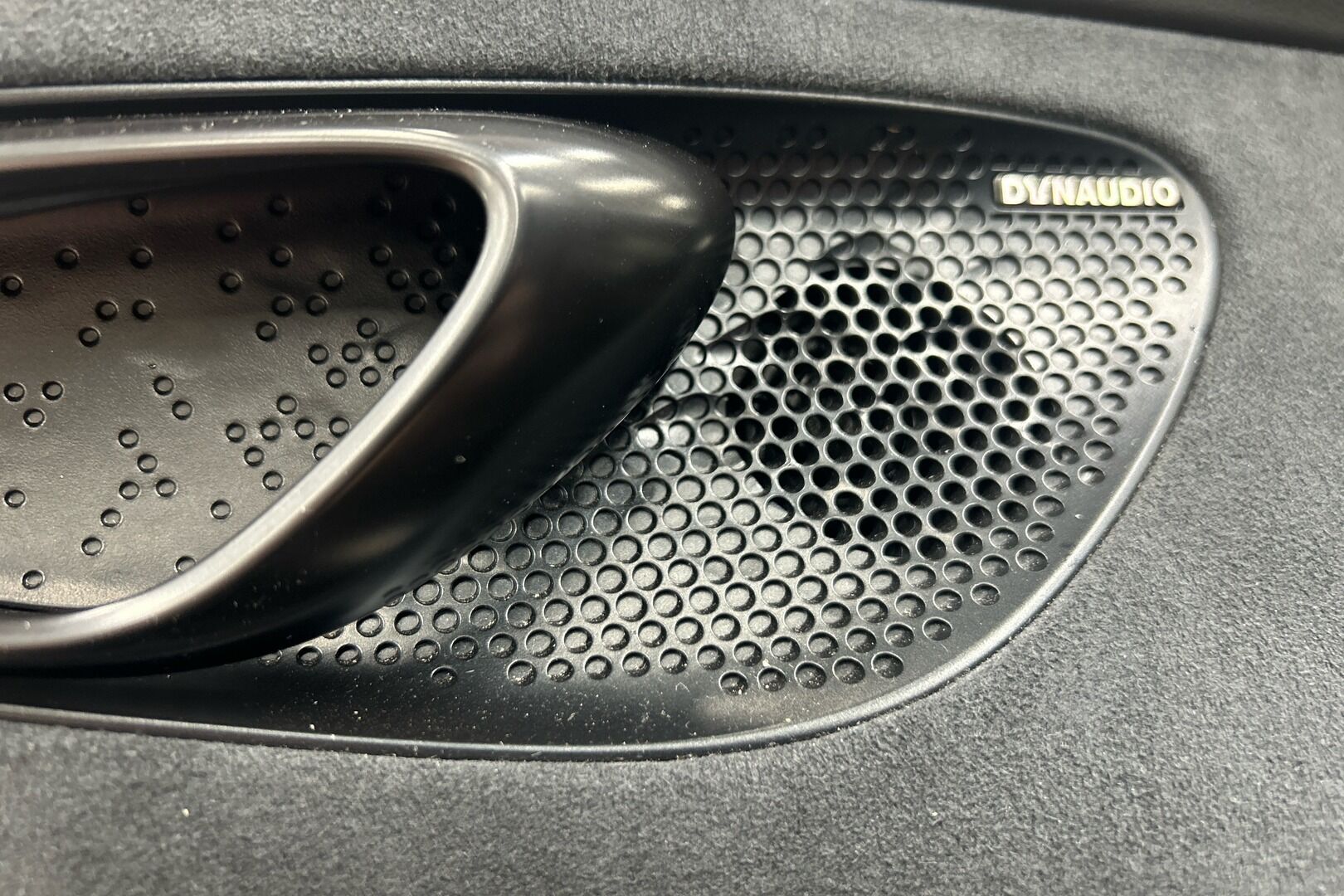 BYD Seal iso kuva 12