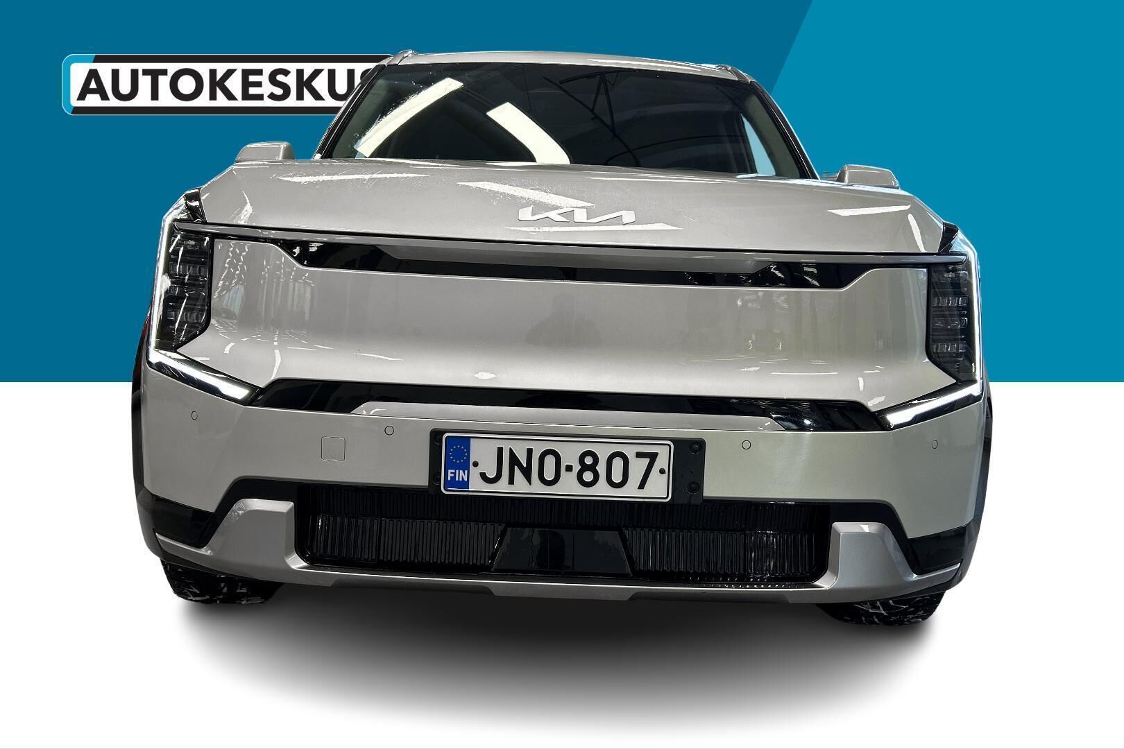Kia EV9 iso kuva 1