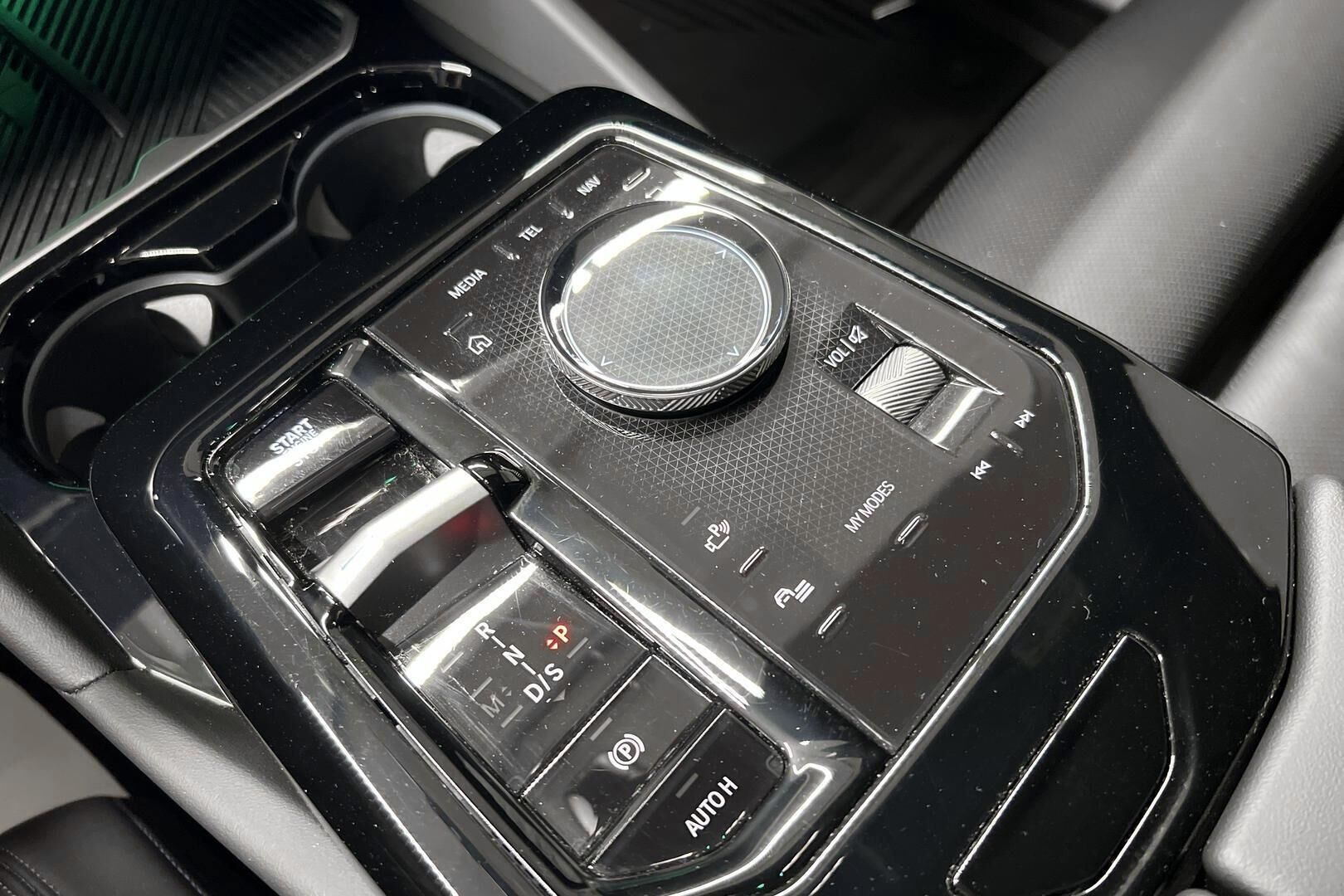 BMW 5-sarja iso kuva 17