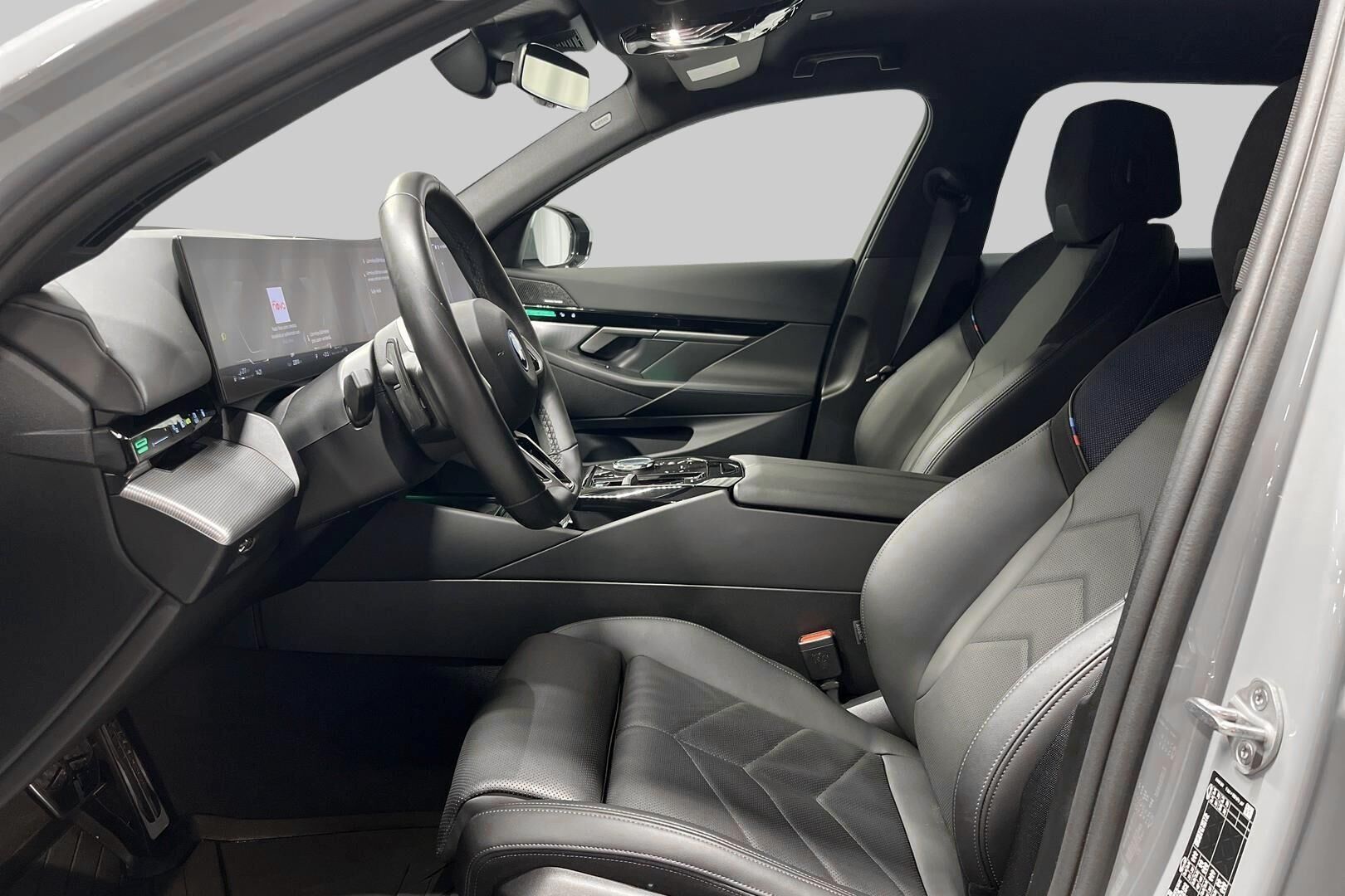 BMW 5-sarja iso kuva 8
