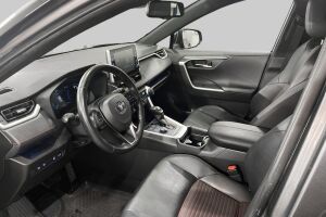 Toyota RAV4 Plug-in esikatselu 12