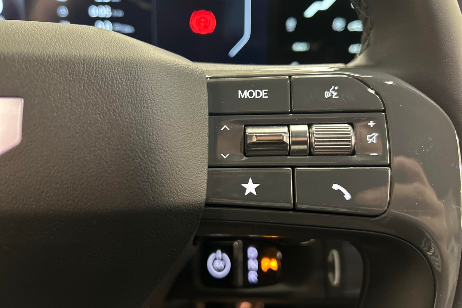 KIA EV9 iso kuva 11