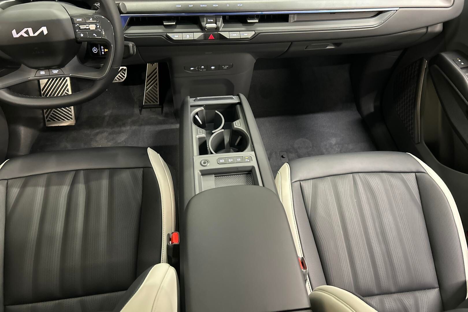 KIA EV9 iso kuva 20