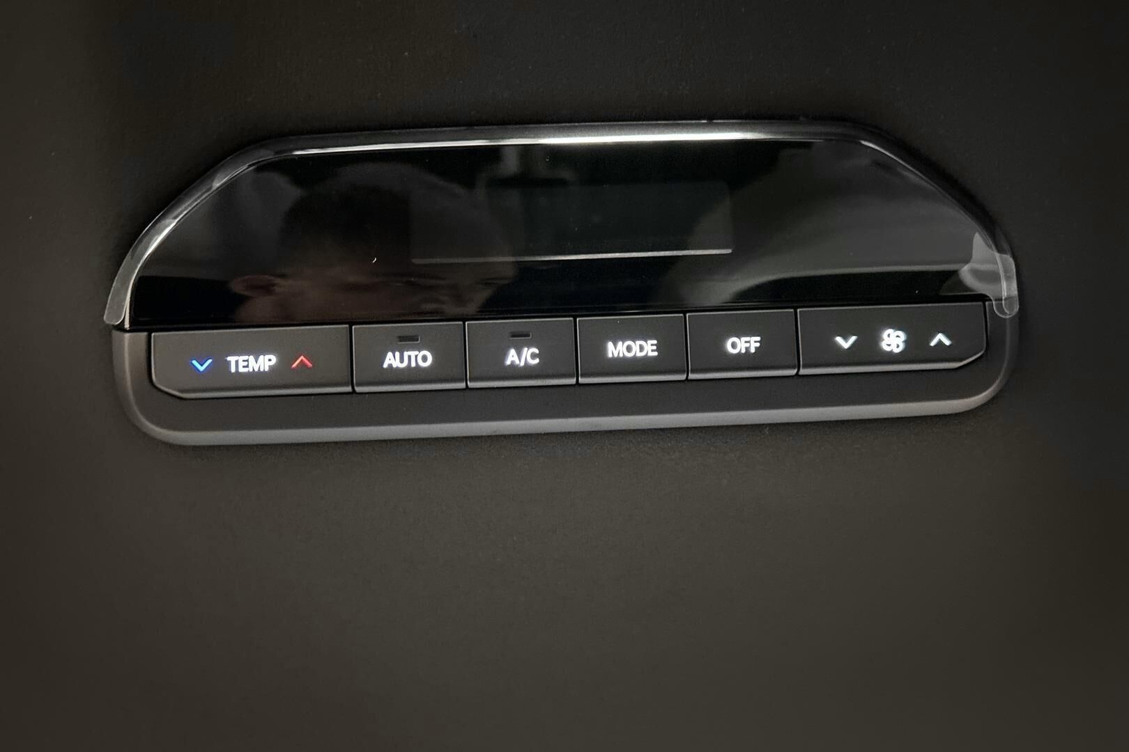 KIA EV9 iso kuva 21