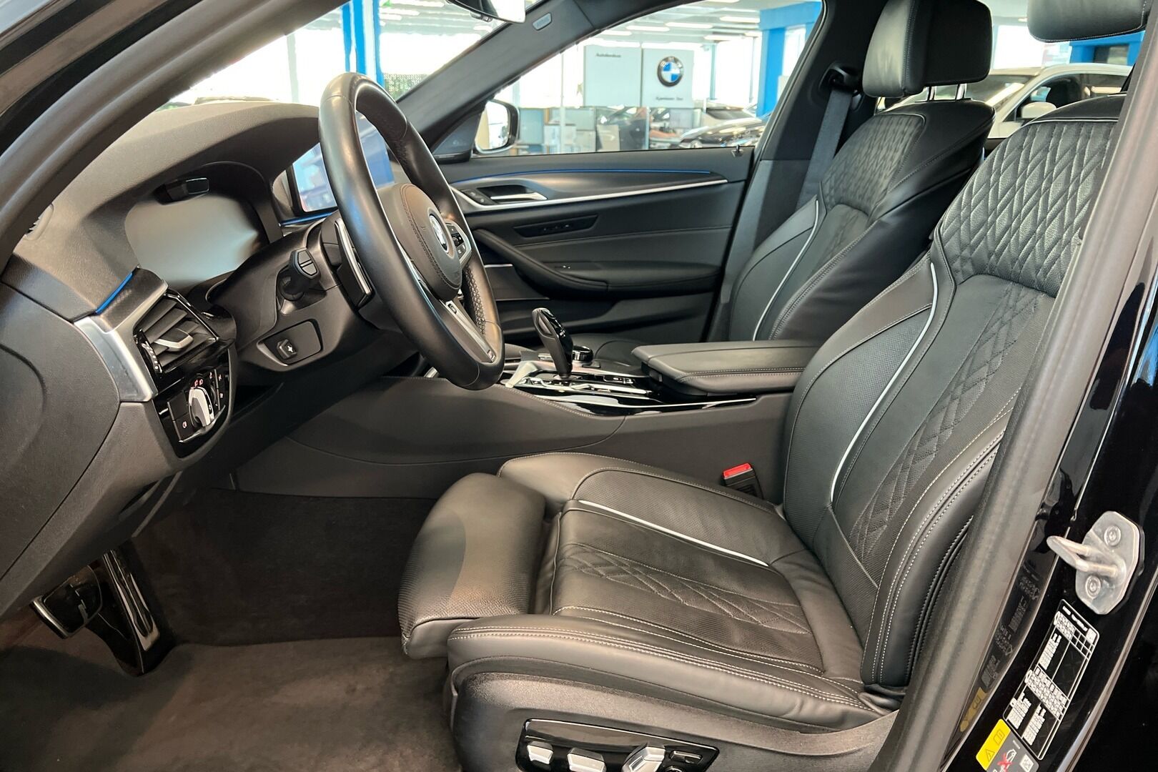 BMW 5-sarja iso kuva 7