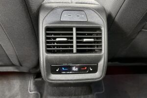 Skoda Superb esikatselu 24