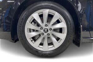 Skoda Superb esikatselu 12