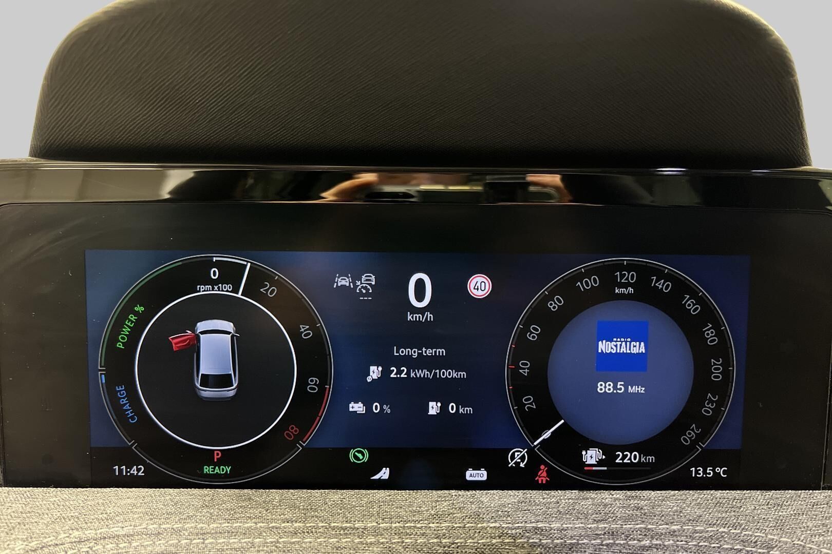 Skoda Superb iso kuva 14