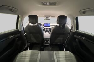 Skoda Superb esikatselu 17