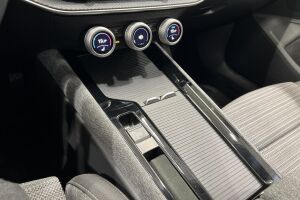 Skoda Superb esikatselu 32