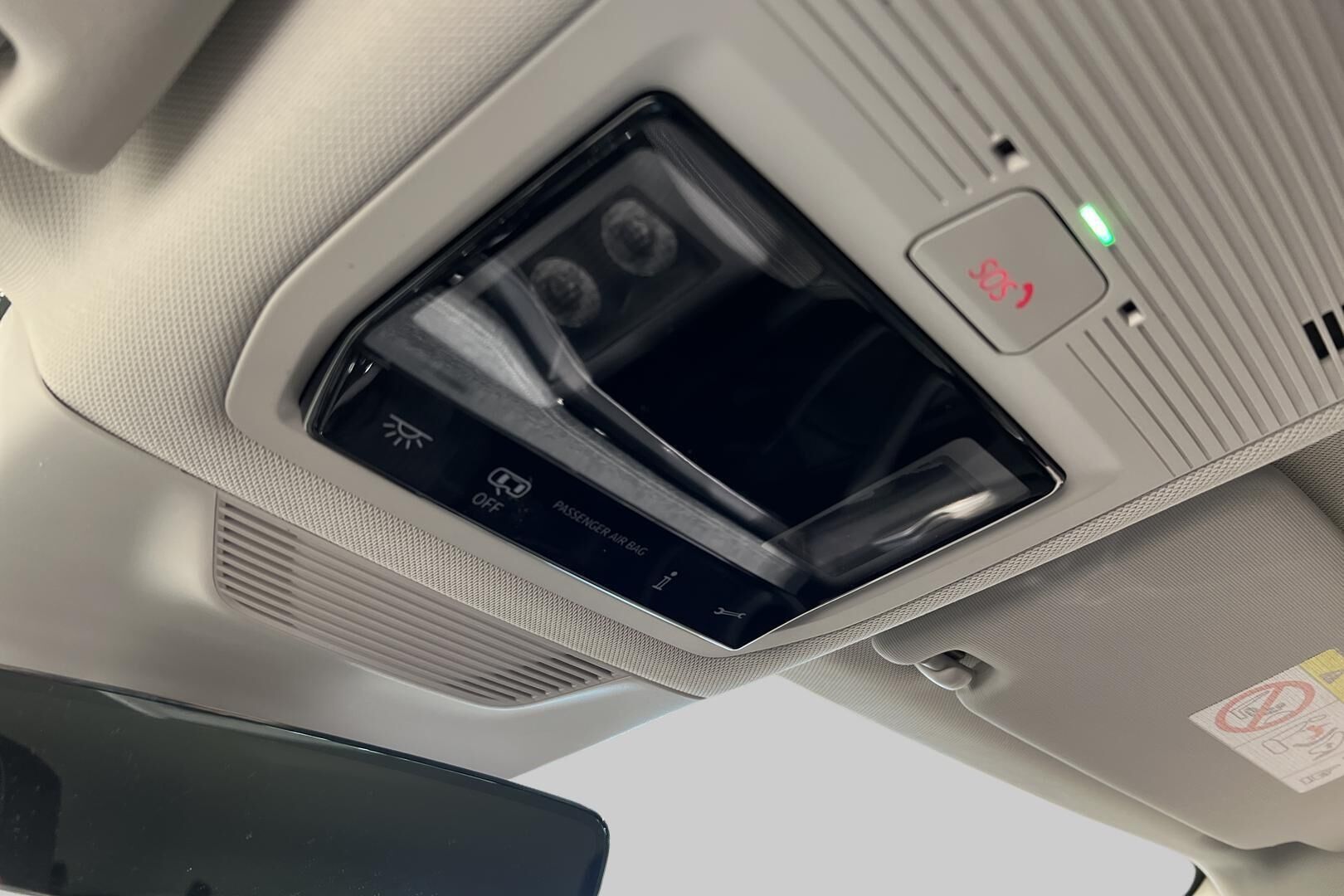 Skoda Superb iso kuva 34