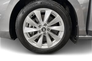 Skoda Superb esikatselu 12