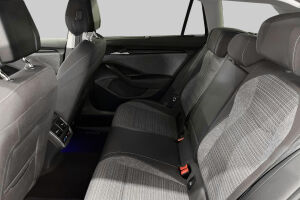 Skoda Superb esikatselu 9