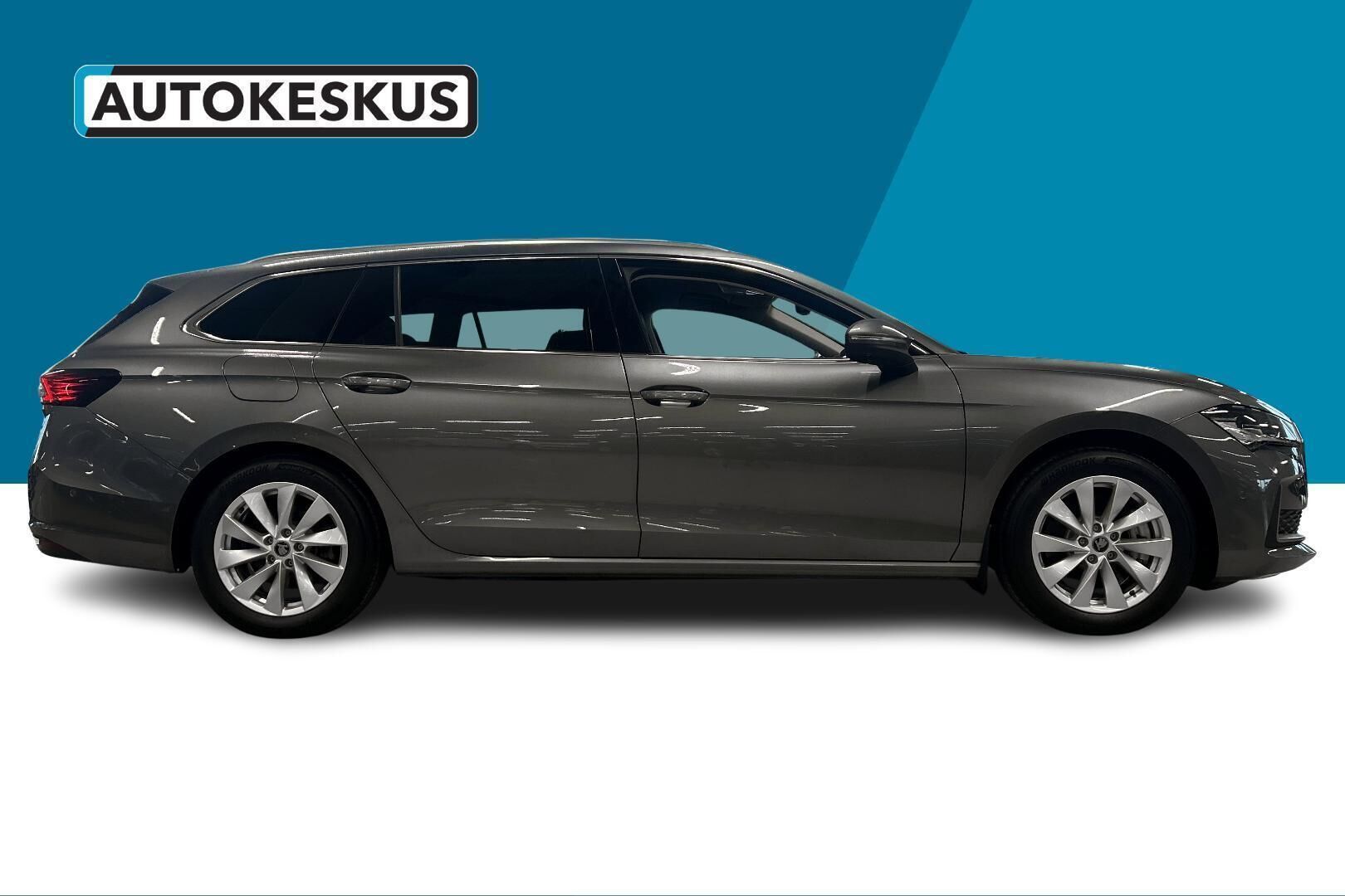 Skoda Superb 2025, bild 4/21