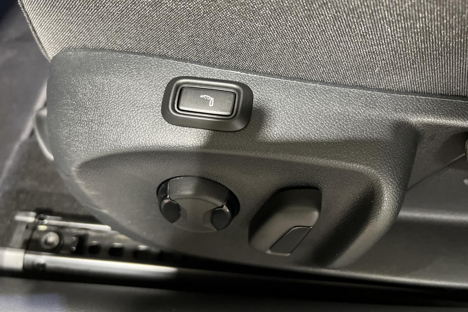 Skoda Superb iso kuva 23
