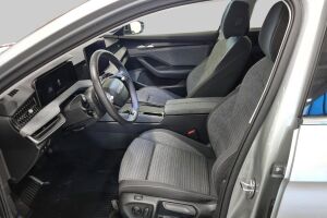 Skoda Superb esikatselu 9
