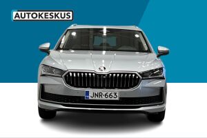 Skoda Superb esikatselu 2
