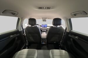 Skoda Superb esikatselu 35