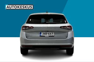 Skoda Superb esikatselu 6
