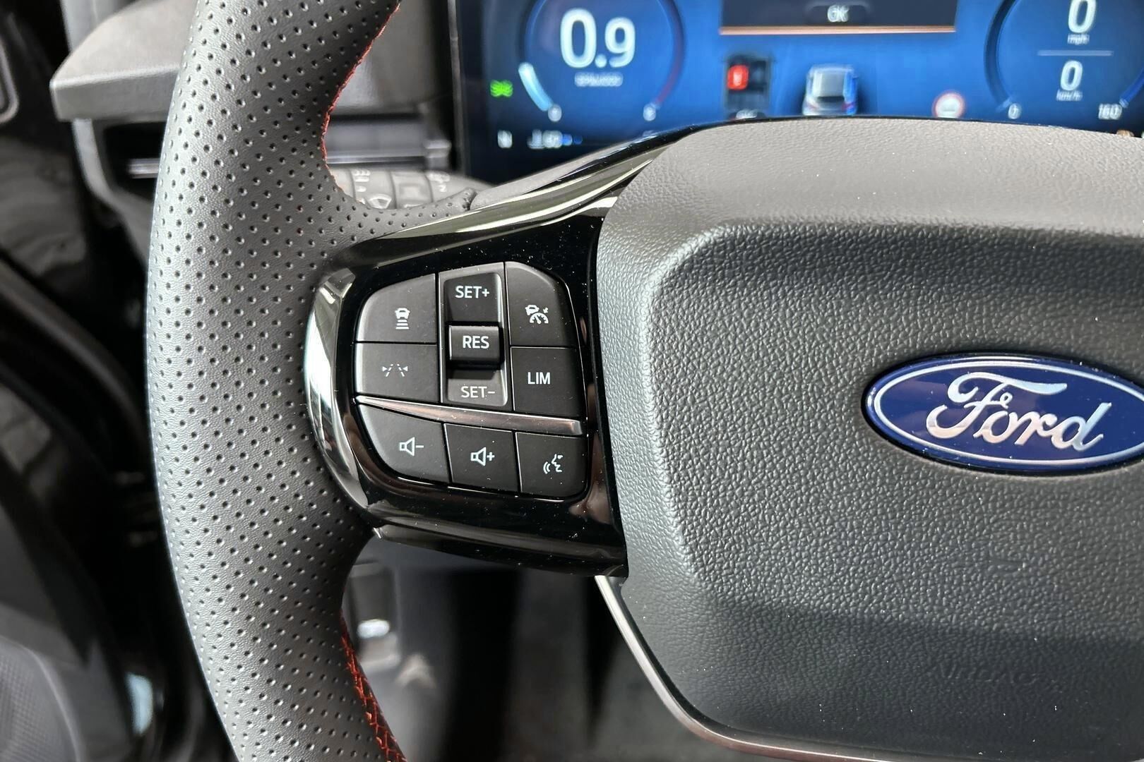 Ford Puma iso kuva 22