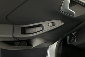 Ford Puma esikatselu 26