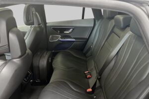 Mercedes-Benz EQE esikatselu 9