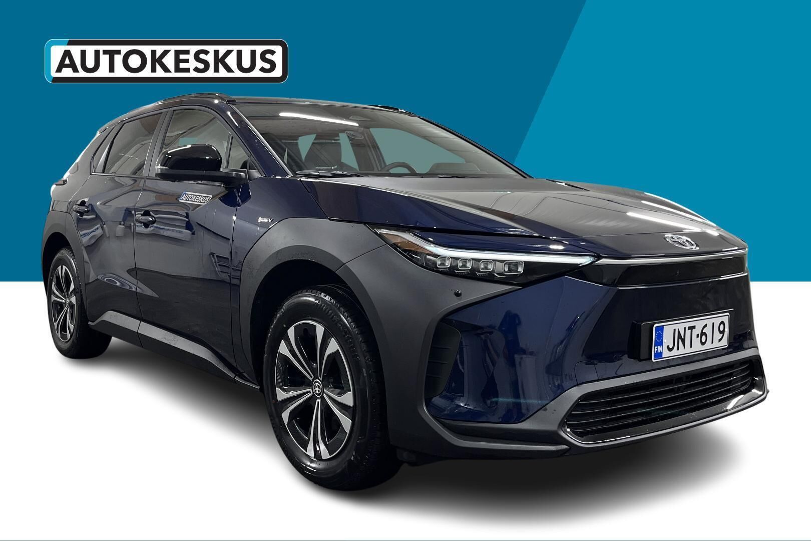 Toyota bZ4X iso kuva 2