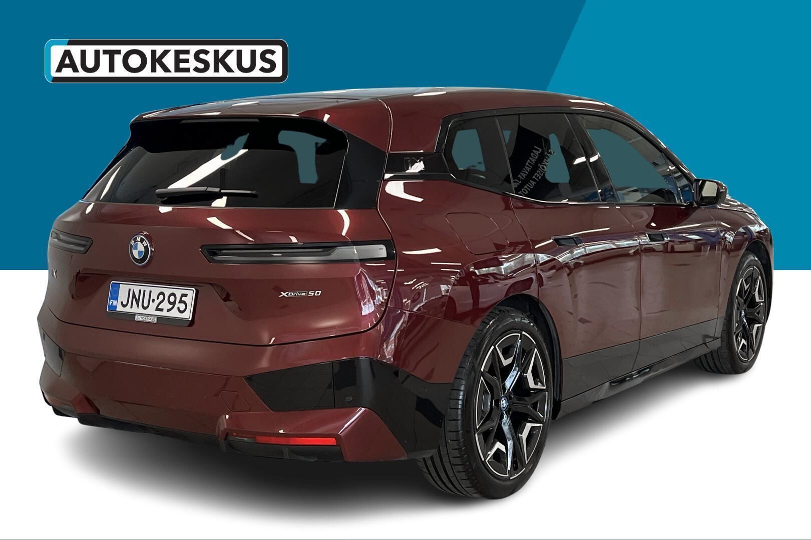 BMW iX iso kuva 4