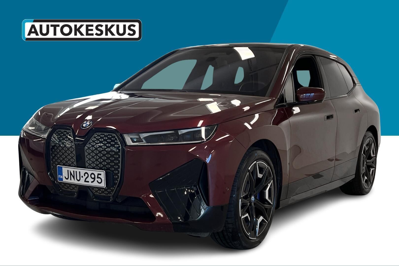 BMW iX iso kuva 0