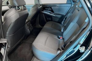 Toyota bZ4X esikatselu 10