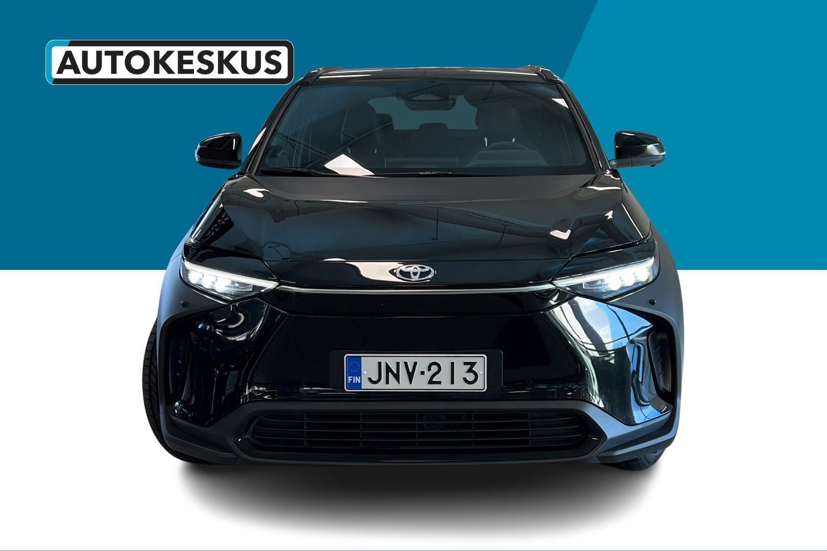 Toyota bZ4X iso kuva 2