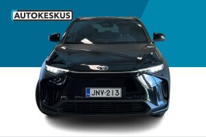 Toyota bZ4X esikatselu 2